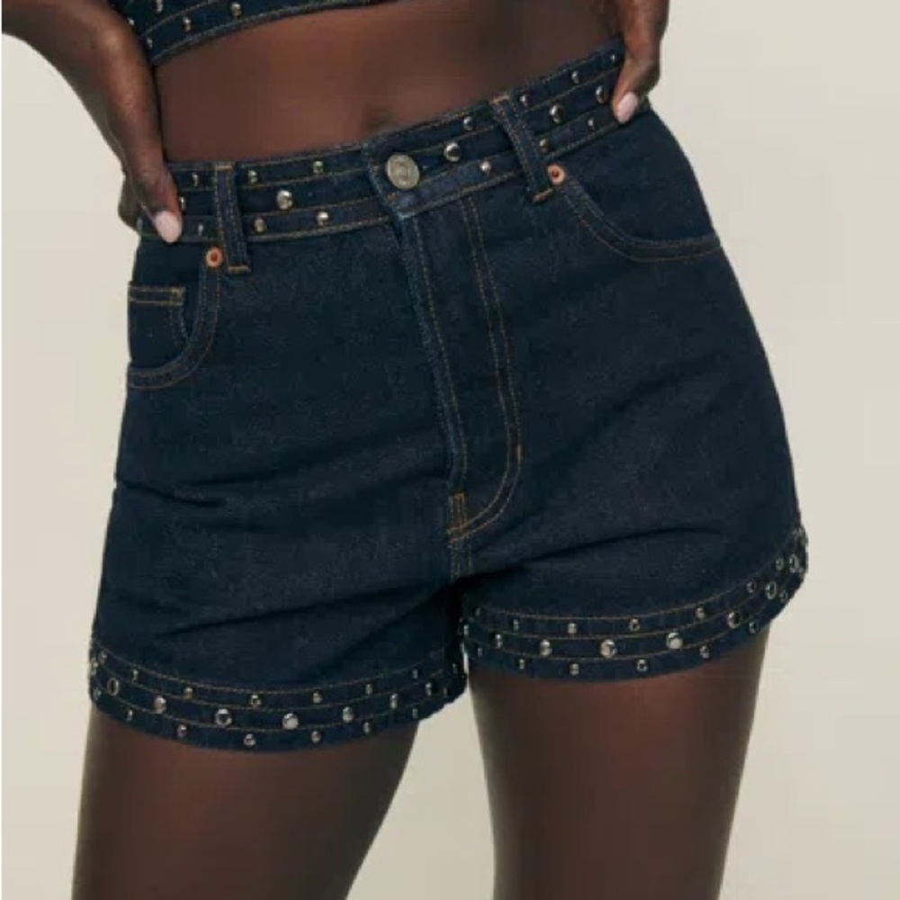 NWT REFORMATION CHARLENE SIZE 26 IBIZA COLLECTION DENIM STUDDED SHORTS